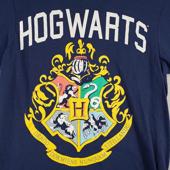 Wizarding World Harry Potter Size‎ S Graphic Tee Shirt Navy Blue House Emblems - Picture 2 of 6